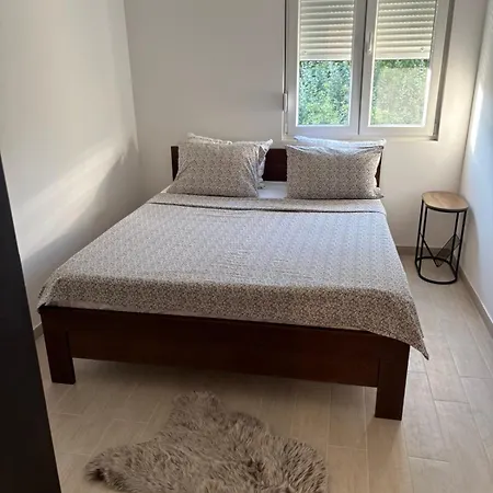 Zemun Es Stan Na Dan アパート ベオグラード